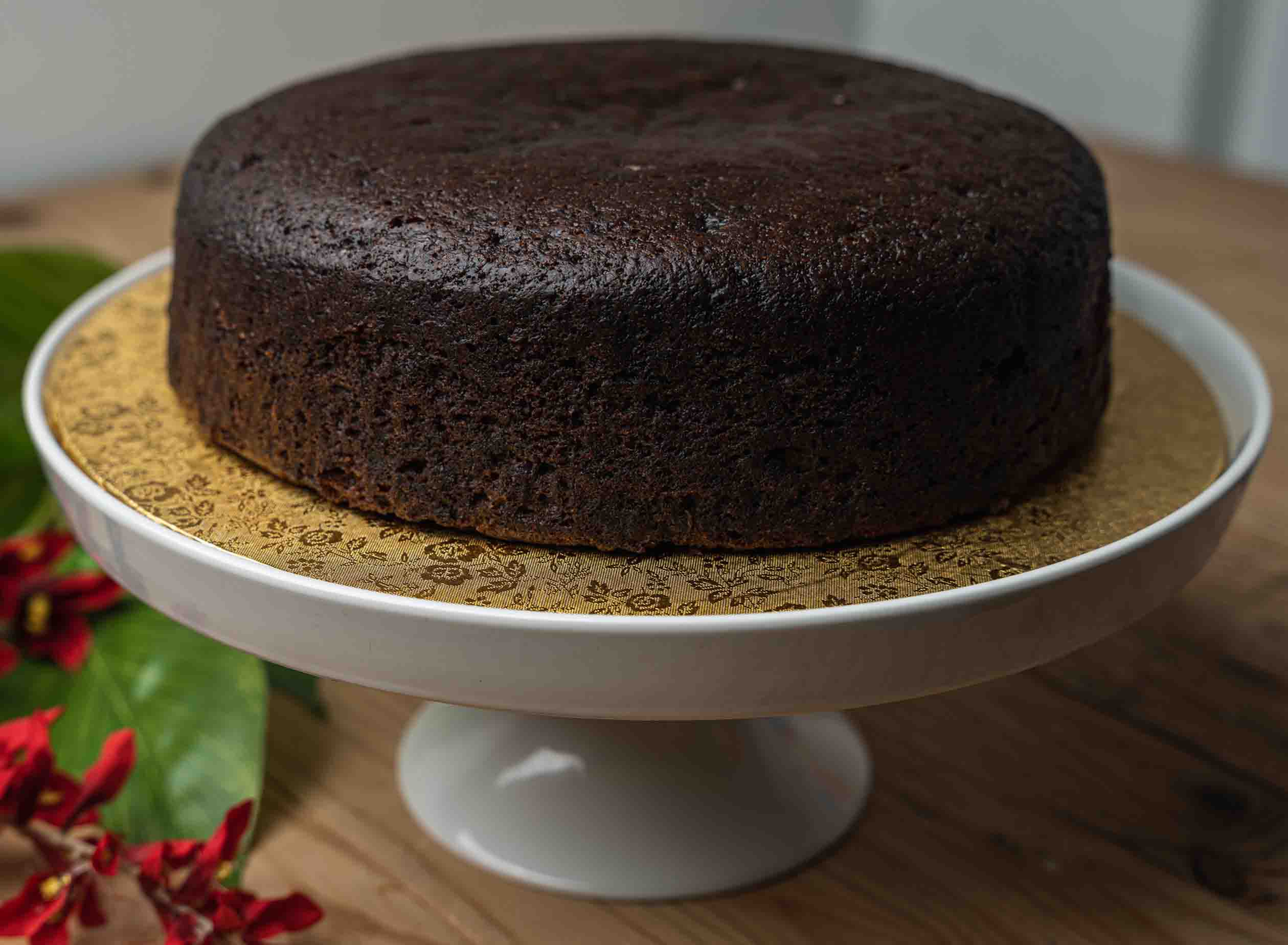 8 Inch Round Luxury Jasmine's Vegan Ginger Cake - WHOLESALE